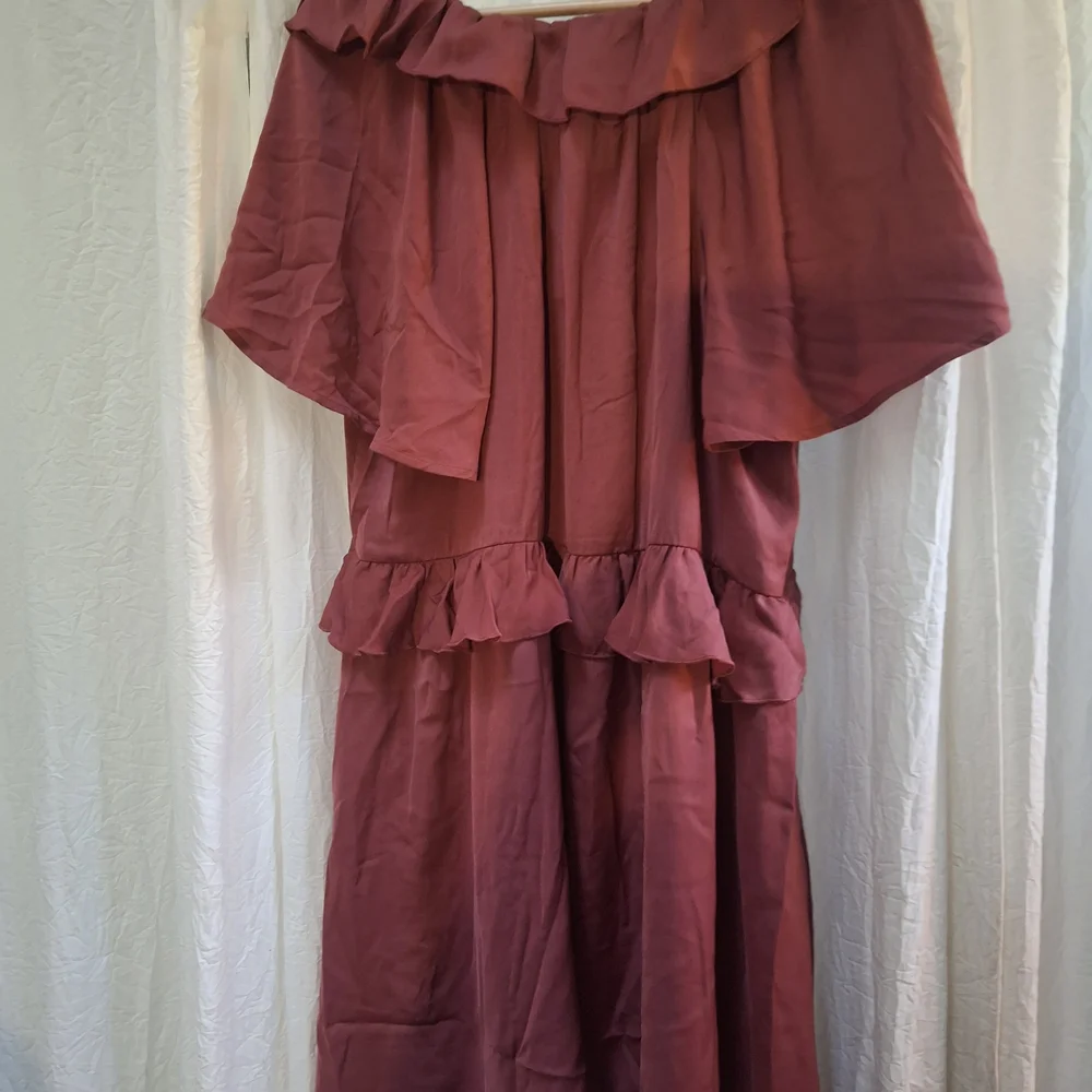 Old Navy Ruffle-Trim Mini Dress In Rust Red - Picture 2 of 4